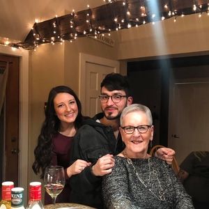 Meet your Posher, Annette